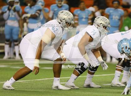 Thumbnail 2 in Polynesian Bowl (Team Makai vs. Team Mauka) photogallery.