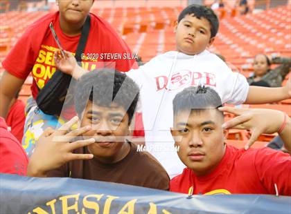 Thumbnail 1 in Polynesian Bowl (Team Makai vs. Team Mauka) photogallery.