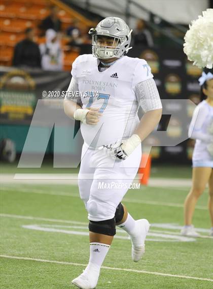 Thumbnail 1 in Polynesian Bowl (Team Makai vs. Team Mauka) photogallery.
