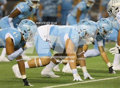 Thumbnail 3 in Polynesian Bowl (Team Makai vs. Team Mauka) photogallery.
