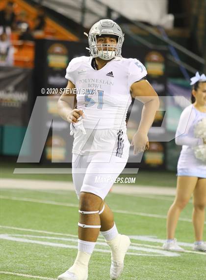 Thumbnail 3 in Polynesian Bowl (Team Makai vs. Team Mauka) photogallery.