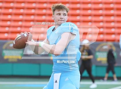 Thumbnail 2 in Polynesian Bowl (Team Makai vs. Team Mauka) photogallery.