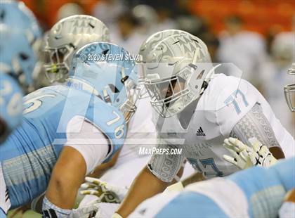 Thumbnail 3 in Polynesian Bowl (Team Makai vs. Team Mauka) photogallery.
