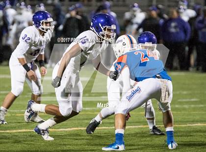 Thumbnail 3 in Rainier Beach vs. Garfield (WIAA 3A Semifinal) photogallery.
