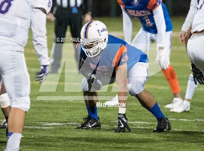 Thumbnail 1 in Rainier Beach vs. Garfield (WIAA 3A Semifinal) photogallery.
