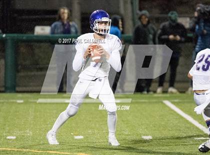 Thumbnail 2 in Rainier Beach vs. Garfield (WIAA 3A Semifinal) photogallery.
