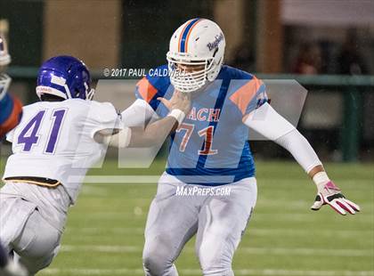 Thumbnail 2 in Rainier Beach vs. Garfield (WIAA 3A Semifinal) photogallery.