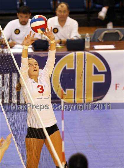 Thumbnail 3 in Cathedral Catholic vs. Campolindo (CIF D3 State Final) photogallery.