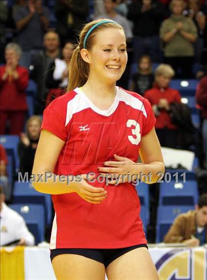 Thumbnail 3 in Cathedral Catholic vs. Campolindo (CIF D3 State Final) photogallery.