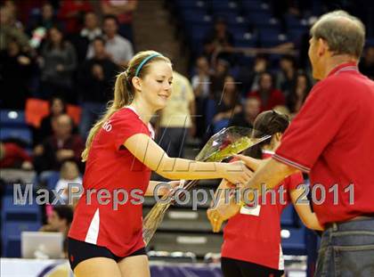 Thumbnail 3 in Cathedral Catholic vs. Campolindo (CIF D3 State Final) photogallery.