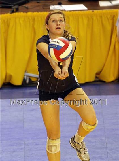Thumbnail 1 in Cathedral Catholic vs. Campolindo (CIF D3 State Final) photogallery.