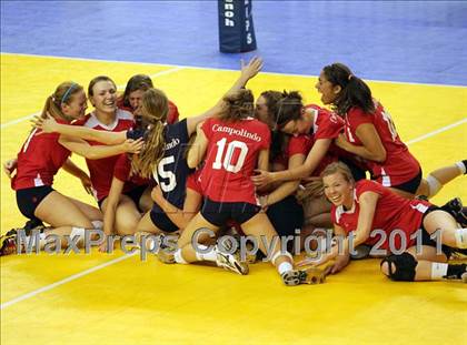Thumbnail 2 in Cathedral Catholic vs. Campolindo (CIF D3 State Final) photogallery.