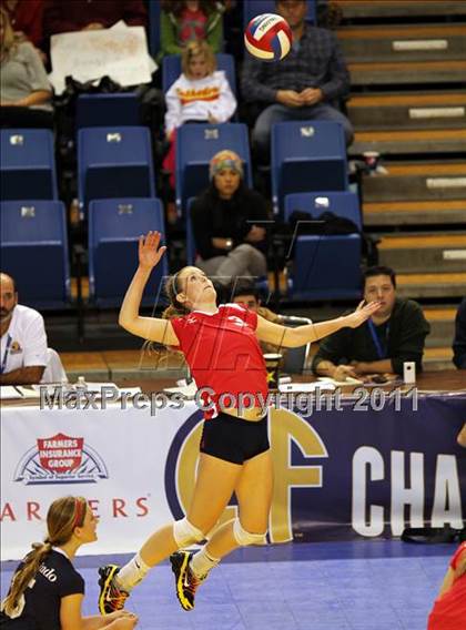 Thumbnail 2 in Cathedral Catholic vs. Campolindo (CIF D3 State Final) photogallery.