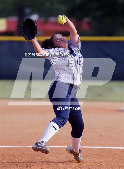 Thumbnail 1 in Jemison @ Maplesville photogallery.