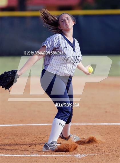 Thumbnail 2 in Jemison @ Maplesville photogallery.