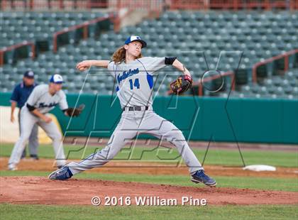 Thumbnail 3 in Cicero-North Syracuse vs Shenendehowa (NYSPHSAA Class AA Regional Final) photogallery.