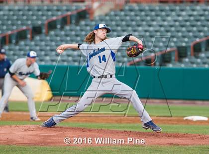 Thumbnail 2 in Cicero-North Syracuse vs Shenendehowa (NYSPHSAA Class AA Regional Final) photogallery.