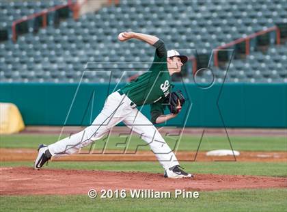 Thumbnail 3 in Cicero-North Syracuse vs Shenendehowa (NYSPHSAA Class AA Regional Final) photogallery.