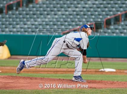 Thumbnail 1 in Cicero-North Syracuse vs Shenendehowa (NYSPHSAA Class AA Regional Final) photogallery.