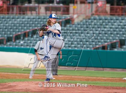 Thumbnail 2 in Cicero-North Syracuse vs Shenendehowa (NYSPHSAA Class AA Regional Final) photogallery.