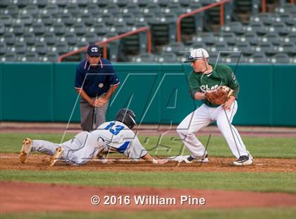 Thumbnail 1 in Cicero-North Syracuse vs Shenendehowa (NYSPHSAA Class AA Regional Final) photogallery.