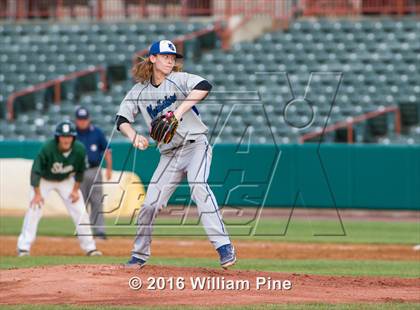 Thumbnail 2 in Cicero-North Syracuse vs Shenendehowa (NYSPHSAA Class AA Regional Final) photogallery.