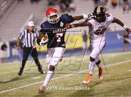 Thumbnail 2 in Oakland vs. Hoover (Middle Tennessee Football Classic) photogallery.