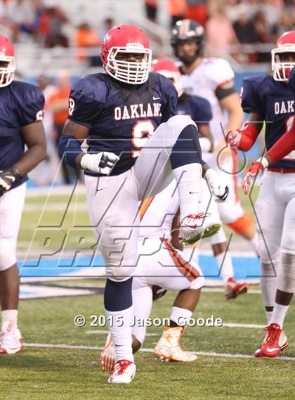 Thumbnail 3 in Oakland vs. Hoover (Middle Tennessee Football Classic) photogallery.