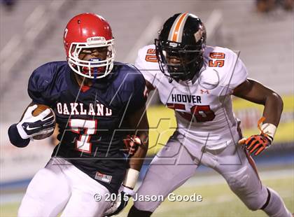 Thumbnail 3 in Oakland vs. Hoover (Middle Tennessee Football Classic) photogallery.