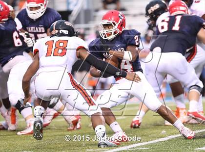 Thumbnail 3 in Oakland vs. Hoover (Middle Tennessee Football Classic) photogallery.