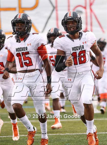 Thumbnail 1 in Oakland vs. Hoover (Middle Tennessee Football Classic) photogallery.