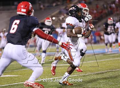 Thumbnail 2 in Oakland vs. Hoover (Middle Tennessee Football Classic) photogallery.