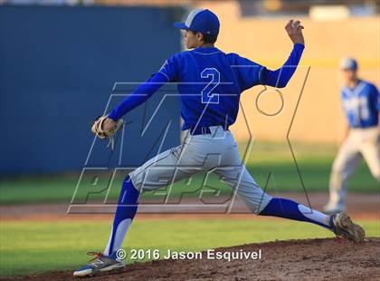 Thumbnail 1 in Los Altos vs Warren photogallery.
