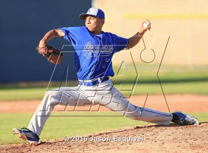 Thumbnail 1 in Los Altos vs Warren photogallery.