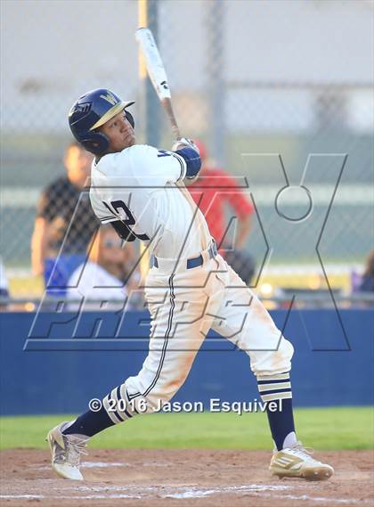 Thumbnail 3 in Los Altos vs Warren photogallery.