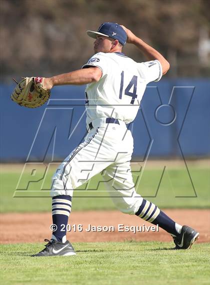 Thumbnail 1 in Los Altos vs Warren photogallery.