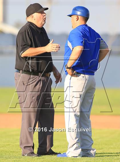 Thumbnail 2 in Los Altos vs Warren photogallery.