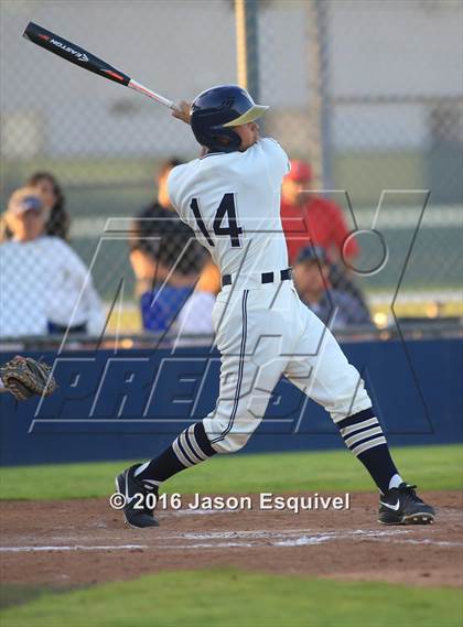 Thumbnail 2 in Los Altos vs Warren photogallery.