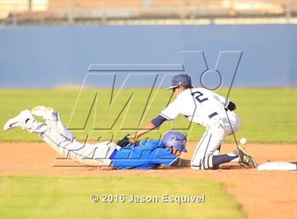 Thumbnail 2 in Los Altos vs Warren photogallery.