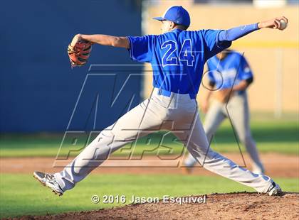 Thumbnail 2 in Los Altos vs Warren photogallery.