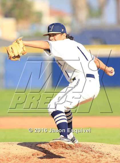 Thumbnail 3 in Los Altos vs Warren photogallery.