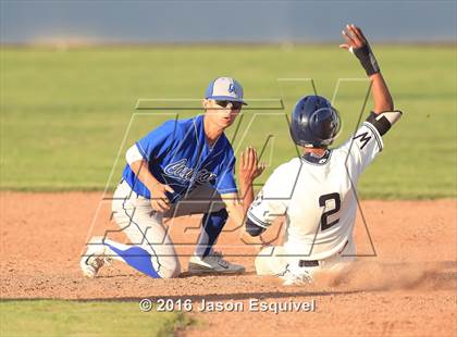 Thumbnail 1 in Los Altos vs Warren photogallery.