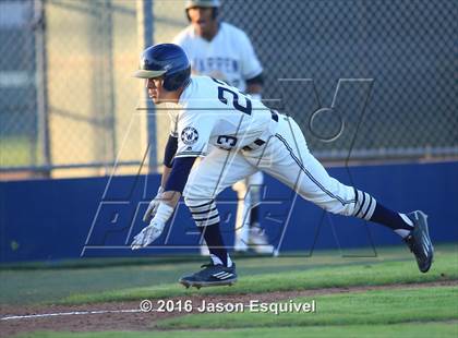 Thumbnail 3 in Los Altos vs Warren photogallery.