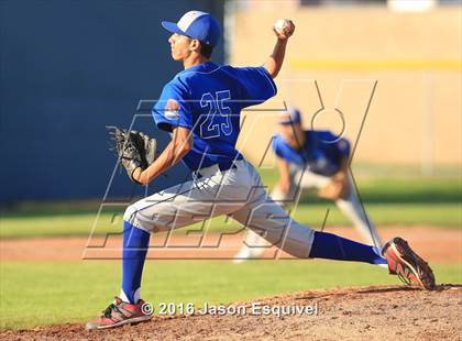 Thumbnail 1 in Los Altos vs Warren photogallery.