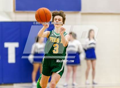 Thumbnail 3 in Pius X @ Lincoln East photogallery.