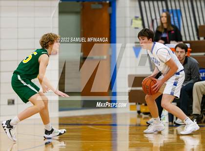 Thumbnail 1 in Pius X @ Lincoln East photogallery.