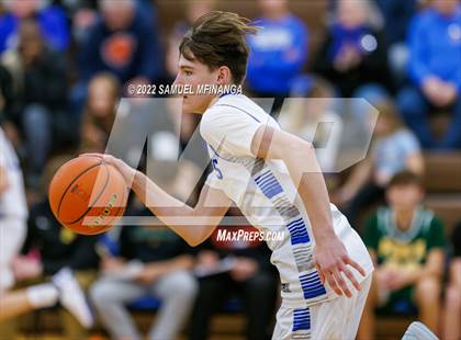 Thumbnail 1 in Pius X @ Lincoln East photogallery.