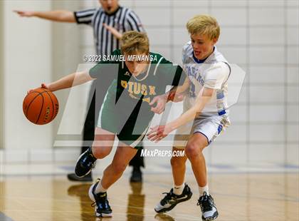 Thumbnail 2 in Pius X @ Lincoln East photogallery.