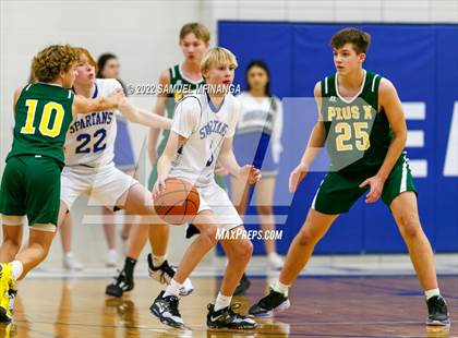 Thumbnail 1 in Pius X @ Lincoln East photogallery.