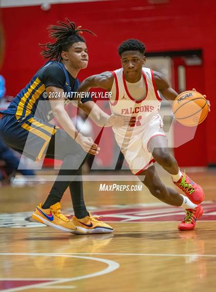 Thumbnail 3 in Cape Fear @ Seventy-First photogallery.